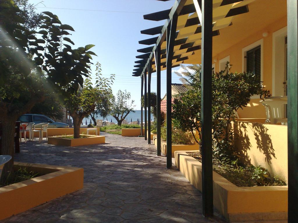 Marabou Beach Apartments Laganász Kültér fotó